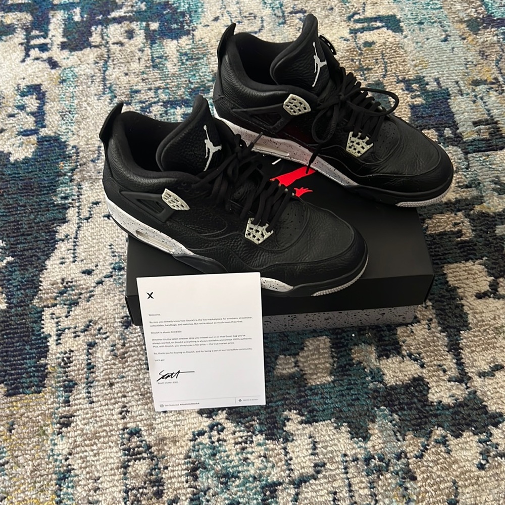 air jordan 4 retro *oreo* size 10.5 used